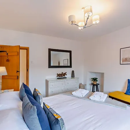 3 Bed In Cartmel 95100