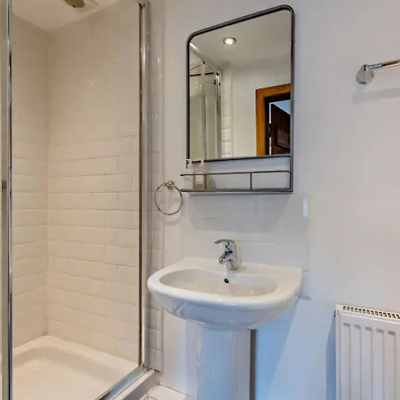 3 Bed In Grange-over-sands Oc-95100