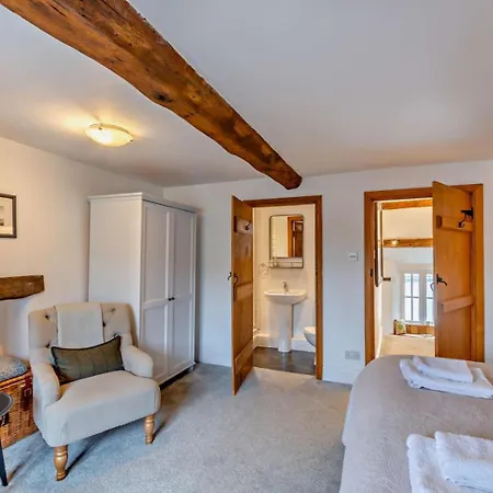 Holiday home 3 Bed In Grange-over-sands Oc-95100 *