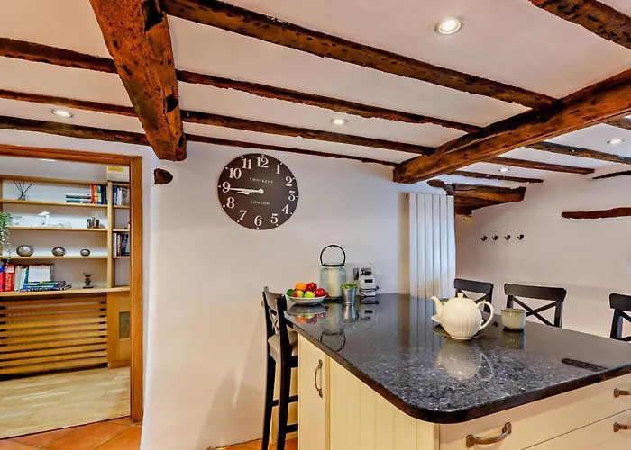 3 Bed In Grange-over-sands Oc-95100 *